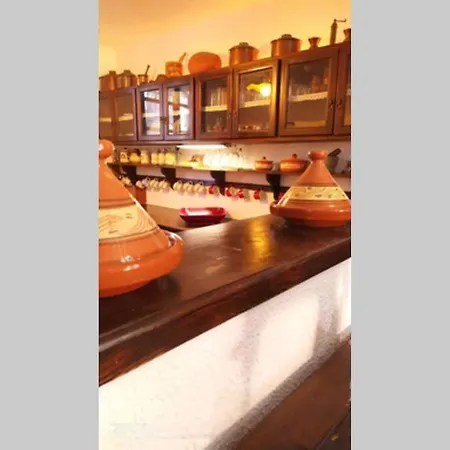 αρχοντικο στουσ προποδεσ του ορουσ διρφυσ Hébergement de vacances *