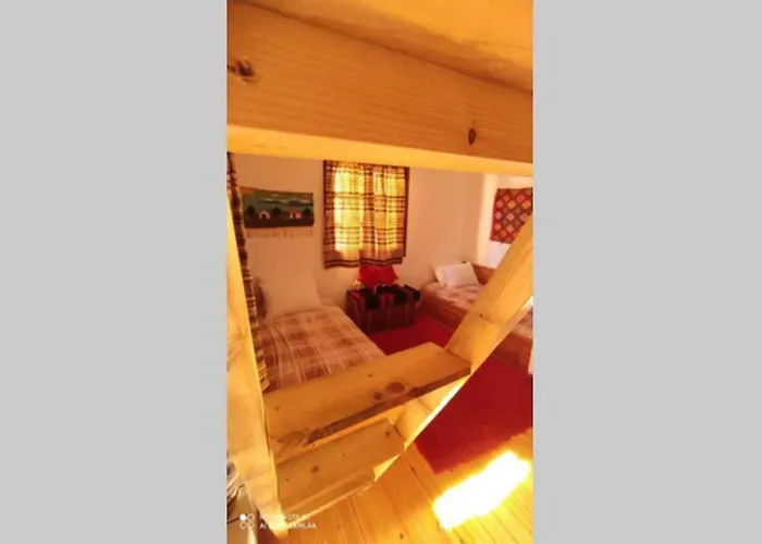 αρχοντικο στουσ προποδεσ του ορουσ διρφυσ Loutsa (Euboea)